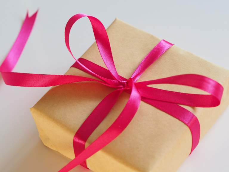 Gift Shopping: A blog post on the different types of gifts, who they’re best for, and how to find the perfect one.