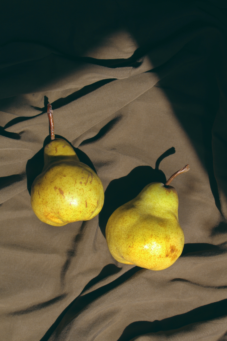 Food Hacks: A blog about food hacks, meaning simple ways to save time and money when cooking.