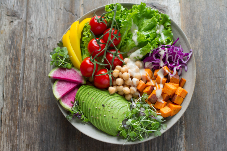25 Delicious Vegetarian Recipes: 25 recipes for those who are vegetarians.