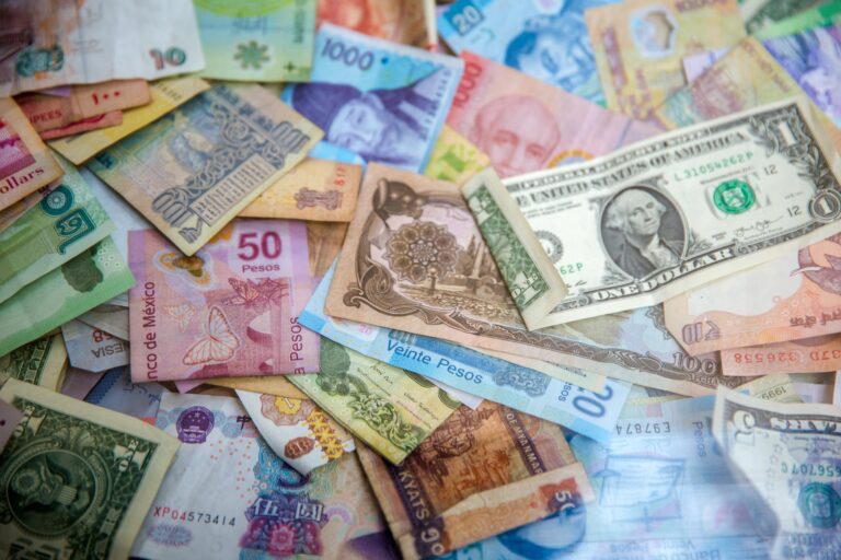 10 Reasons Why Americans Are Obsessed With Money.